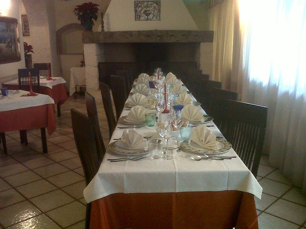 La Vecchia Fattoria 호텔 로레토 외부 사진