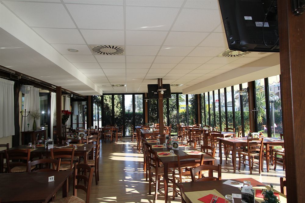 La Vecchia Fattoria 호텔 로레토 외부 사진